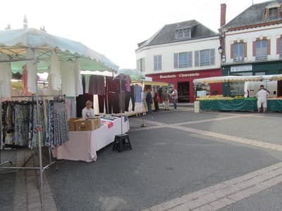 Marché de Bellegarde - Lundi — Bellegarde