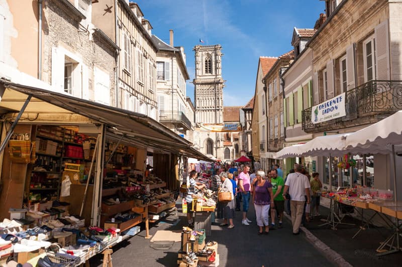 Marché hebdomadaire de Clamecy — Clamecy (58500)