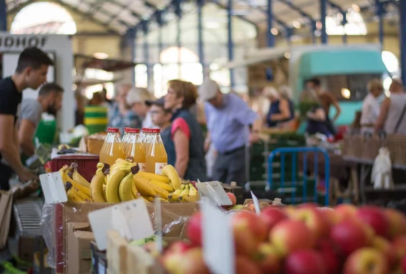 Marché bi-hebdomadaire