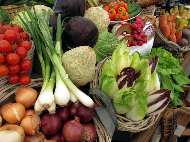 Marché de Varennes-Changy - Dimanche — Varennes-Changy