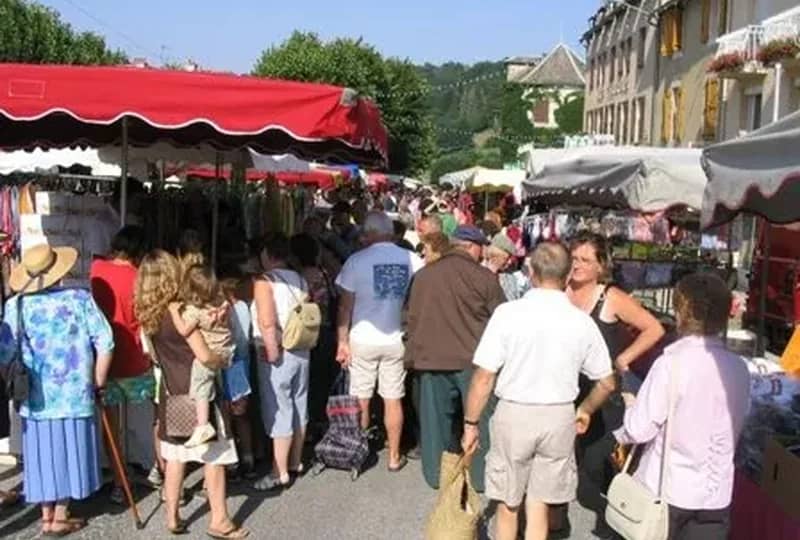 Marché hebdomadaire